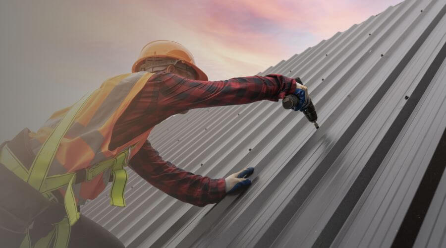 Expert Emergency Roof Repairs services in Roxbury, ME